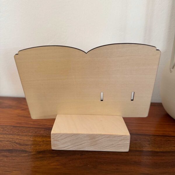 porte bracelet de naissance en livre, gravure au laser