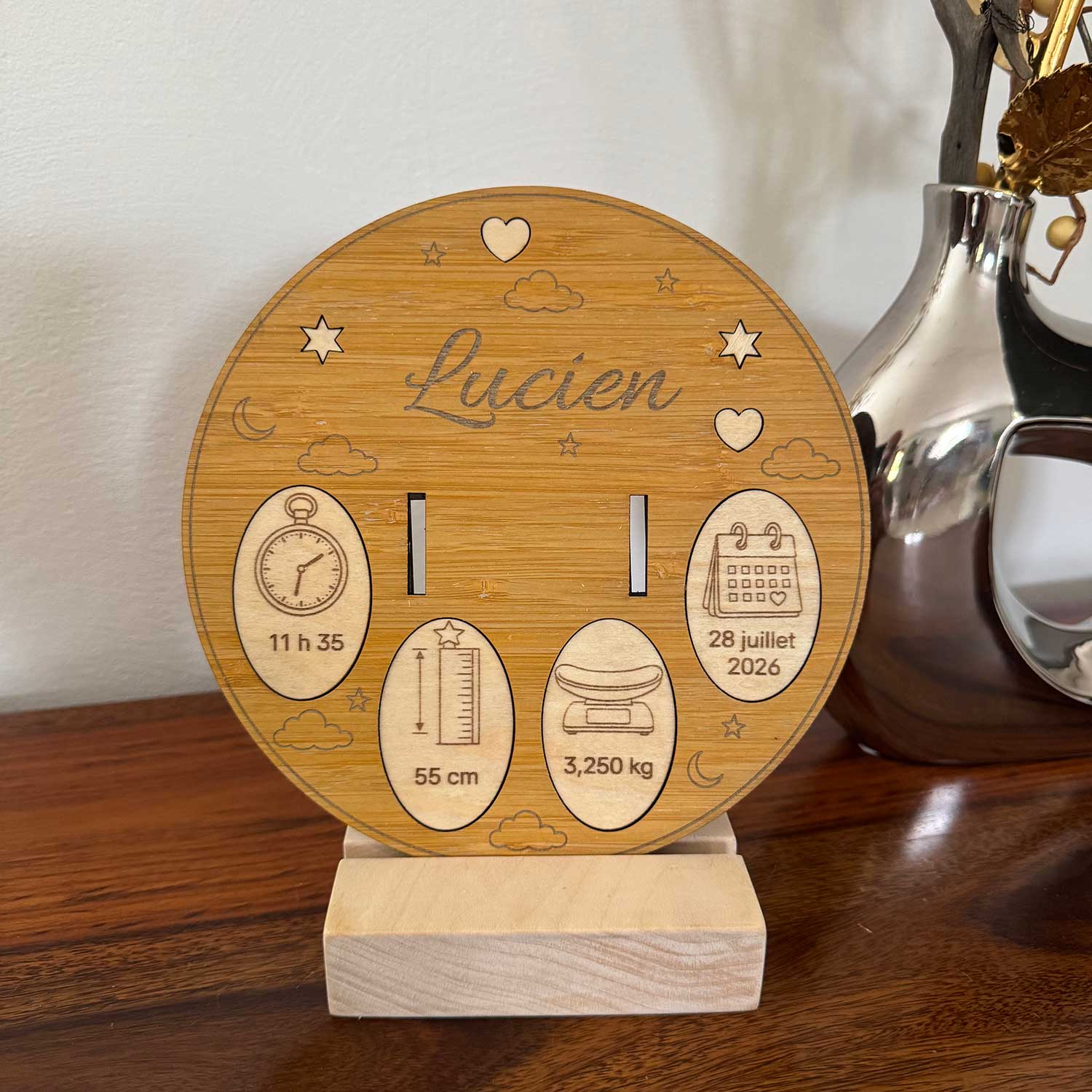 porte bracelet de naissance personnalisé en bois