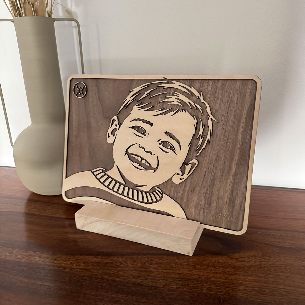 Portrait 2D en bois à partir d'une photo d'enfant